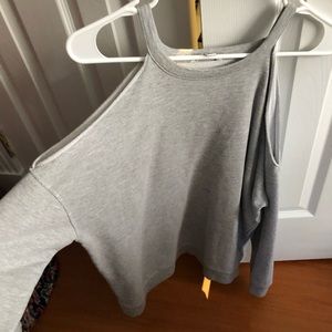 American Eagle show shirt